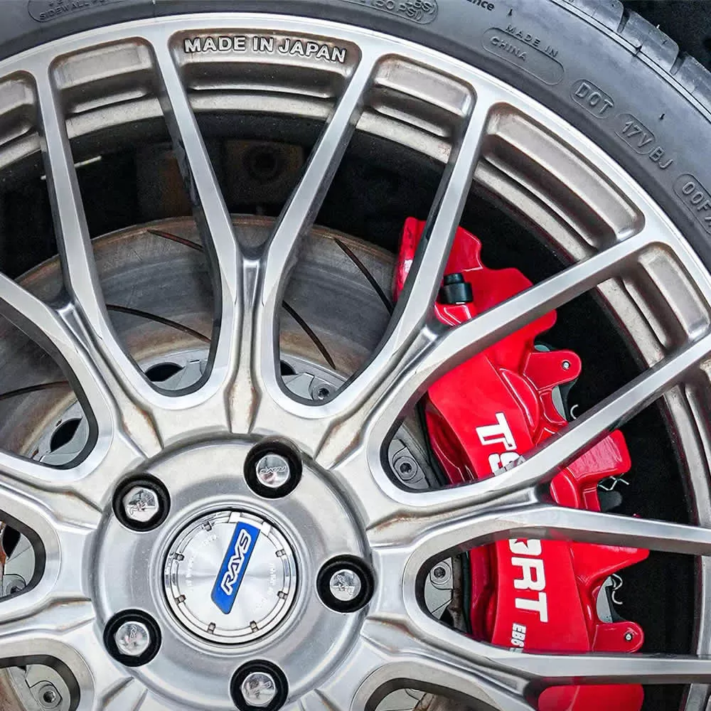 طقم المكابح الأمامية الكبيرة TTSPORT Evolution EB6 (بـ 6 مكابس)
