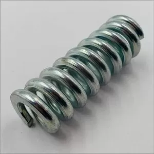 Agricultural Tractor Parts: Clutch Compression Spring 812347